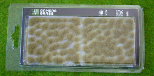 Tiny Tufts Beige Gamers Grass 